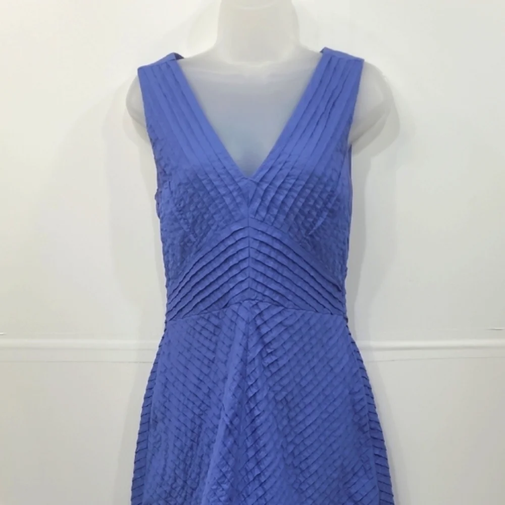 J. Crew Chevron Dress Pleated A Line Plunging V-Neck Sleeveless Above Knee Sz 6
